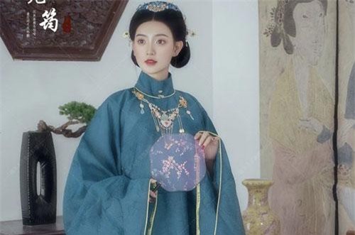 Sắc dục đã khiến bao cổ nhân mất trắng cơ nghiệp, ba vị anh hùng này là trường hợp hiếm thấy vẫn giữ vững lý trí để vượt qua ải mỹ nhân