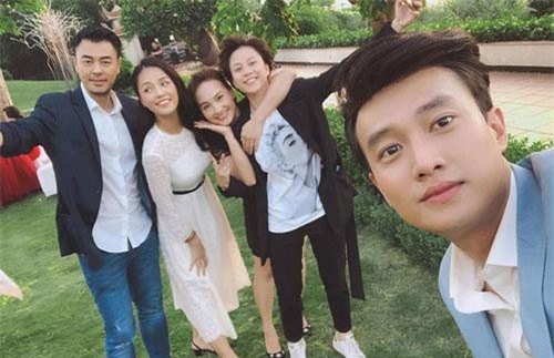 Xuất hiện nhiều ảnh hậu trường chưa từng tiết lộ trong "Về nhà đi con", có cả những hình ảnh của tập cuối