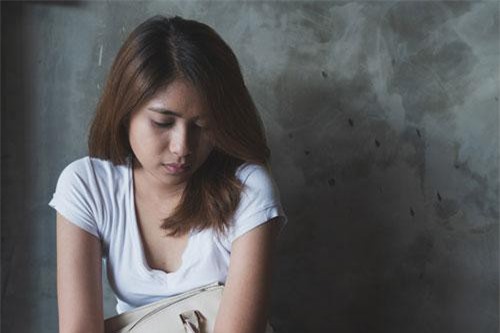 Trưởng phòng không ngần ngại chơi xấu bằng chiêu thức hạ đẳng, khiến tôi tiền mất tiếng mang