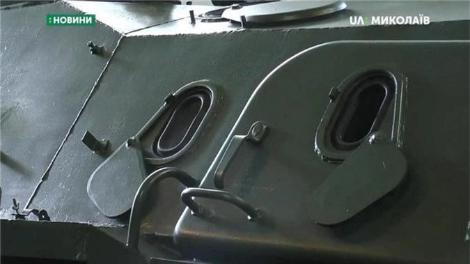 Bang chung Ukraine thu “khung” tu xe thiet giap Nga-Hinh-9