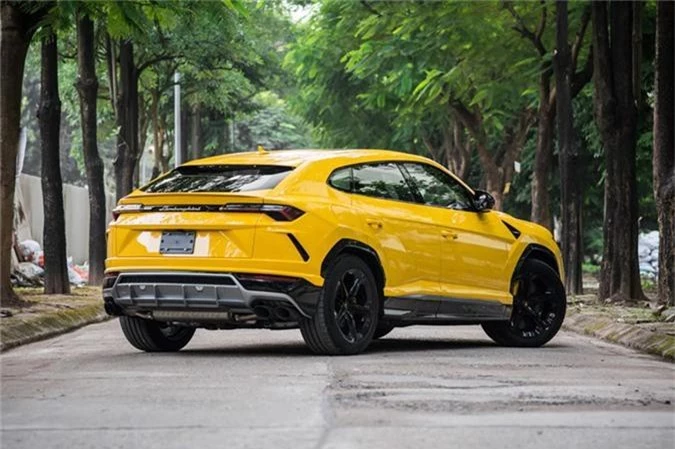 Dai gia Dang Le Nguyen Vu tau Lamborghini Urus 22 ty dong-Hinh-10