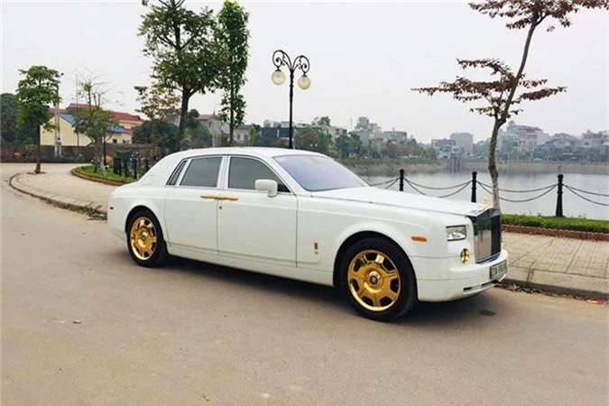 Dai gia ban Rolls-Royce “tu quy 9” ma vang 15 ty-Hinh-8