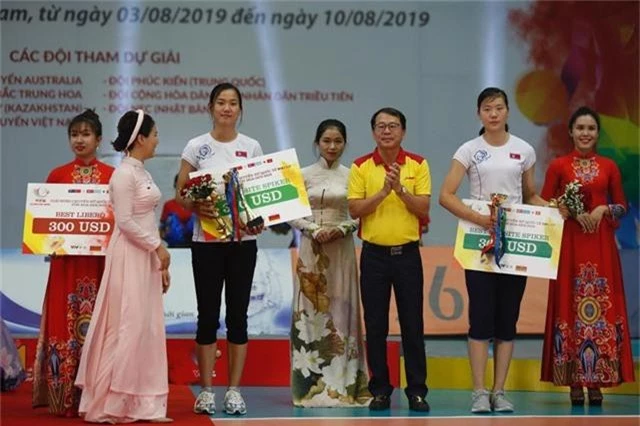 Những danh hiệu xuất sắc của giải bóng chuyền VTV Cup Tôn Hoa Sen 2019 - Ảnh 2.