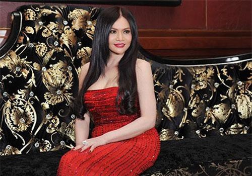 Đại gia Liễu Hà Tĩnh làm thợ may, bầu Đức từng là thợ cưa