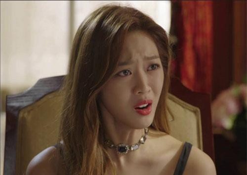 Mẹ chồng "nhờ" con dâu Rằm tháng 7 xin nghỉ để làm cơm, cô chỉ hỏi ngược thế này khiến bà thôi ngay ý định