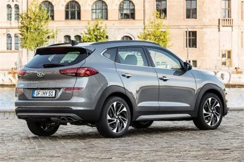 8. Hyundai Tucson (doanh số: 257.559 chiếc).