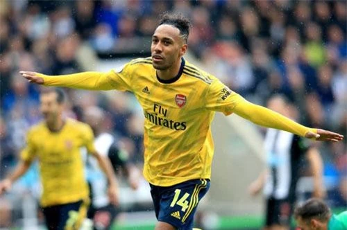 Tiền đạo: Pierre-Emerick Aubameyang (Arsenal).