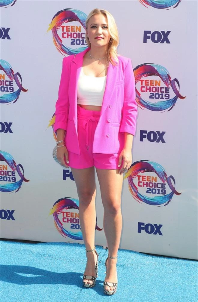 Thảm đỏ Teen Choice Award 2019: Taylor Swift nổi bật giữa dàn sao trẻ, nàng thơ của Sơn Tùng gây thất vọng vì quá mờ nhạt - Ảnh 12.