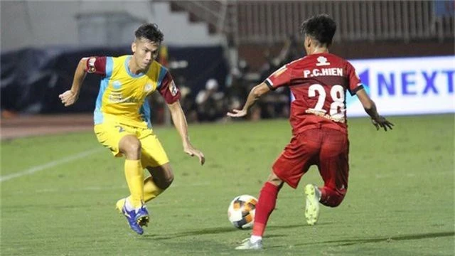 V-League 2019: TPHCM “đầu hàng” trong cuộc đua vô địch? - 2