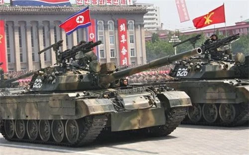 Xe tăng chiến đấu chủ lực Pokpung-ho IV của Triều Tiên. Ảnh: KCNA.