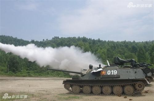 Báo Trung Quốc nói gì về pháo tự hành đổ bộ đường không của Việt Nam?