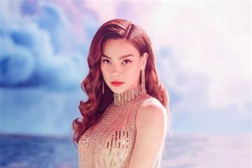 Hồ Ngọc Hà chính thức trở lại đường đua âm nhạc sau 1 năm im hơi lặng tiếng