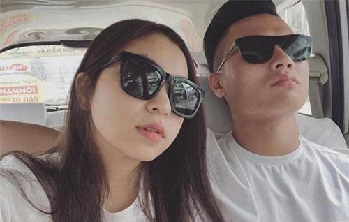 Quang Hải đau buồn về chịu tang ông nội, Nhật Lê chẳng gửi 1 lời chia buồn, vô tư đăng ảnh PR và đi chơi?