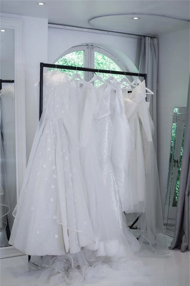 Ngay sau New York, váy cưới của PHUONG MY xuất hiện tại London - 5
