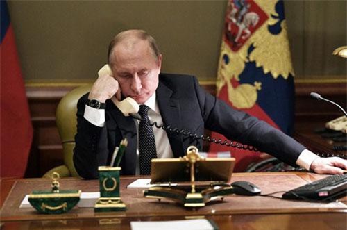 Hồ sơ Interpol: Vì sao máy nghe lén và tin tặc không xâm nhập nổi hệ thống của Putin?