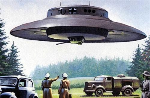 Chấn động: Người ngoài hành tinh giúp Hitler chế tạo đĩa bay?