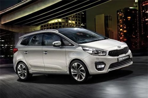 Kia Rondo.