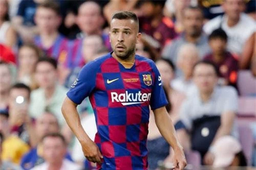 Hậu vệ trái: Jordi Alba.