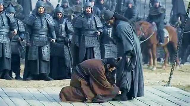 Vì những điều này, Quan Vũ khiến Tào Tháo "vừa yêu, vừa hận"