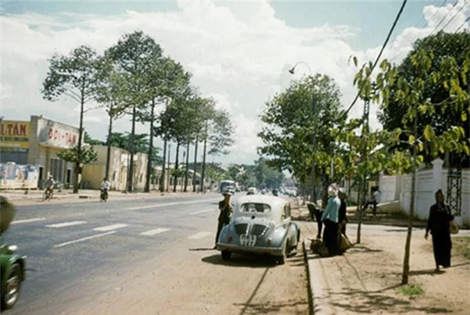 Sai Gon nam 1958 qua ong kinh Richard C. Harris-Hinh-7