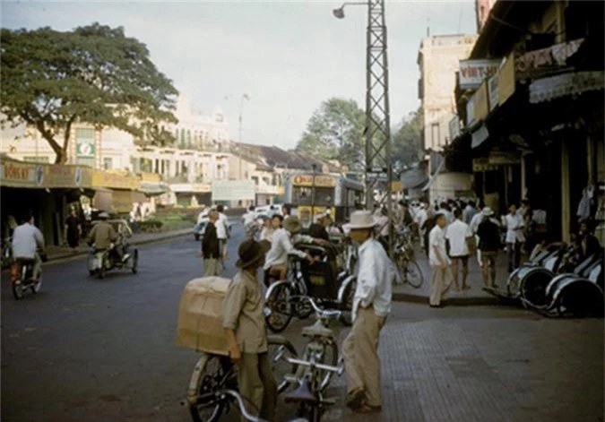 Sai Gon nam 1958 qua ong kinh Richard C. Harris-Hinh-8