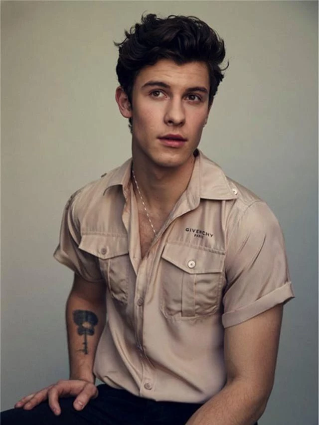 Shawn Mendes và tuổi đôi mươi “vui chơi quên lối về” - 2