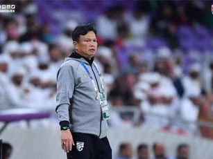 Bất ngờ với danh tính tân trợ lý HLV Akira Nishino