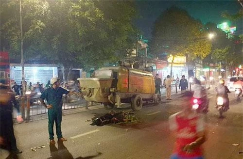 Hiện trường tai nạn 2 người chết trên đường Quang Trung