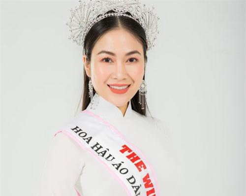 “Danh hiệu hoa hậu có kiếm tiền tốt?”