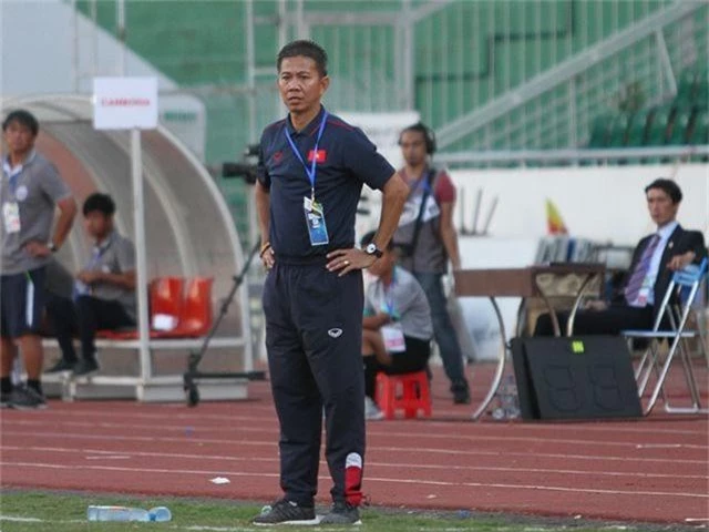 HLV Hoàng Anh Tuấn nói gì sau thất bại khó tin trước U18 Campuchia? - 1