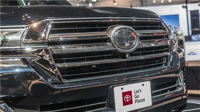2020-toyota-land-cruiser-heritage-edition-1-7.jpg