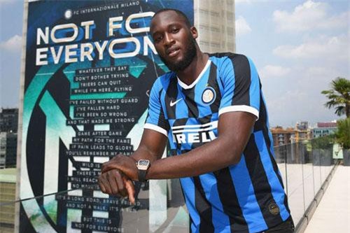 Vừa cập bến Inter, Lukaku đã quay lưng chỉ trích giải Ngoại hạng Anh