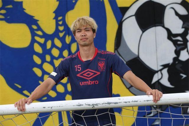 Công Phượng: “Tôi vô danh ở Bỉ, điều đó thật thú vị”