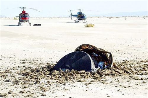 Sự thật về “đĩa bay người ngoài hành tinh” rơi xuống sa mạc tại Mỹ