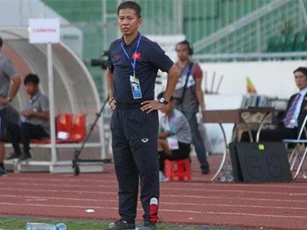HLV Hoàng Anh Tuấn phát biểu 'sốc' sau thất bại khó tin trước U18 Campuchia