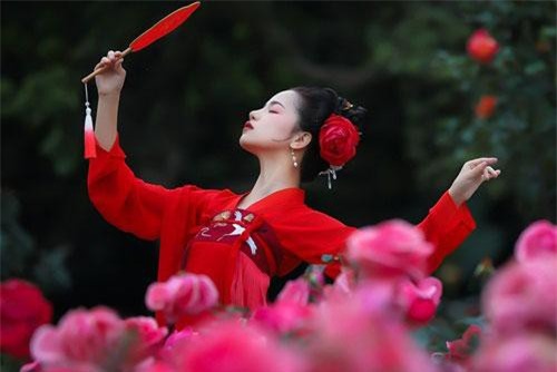 Bí ẩn cái chết oan khuất của vị hoàng hậu xuất thân từ ca kỹ