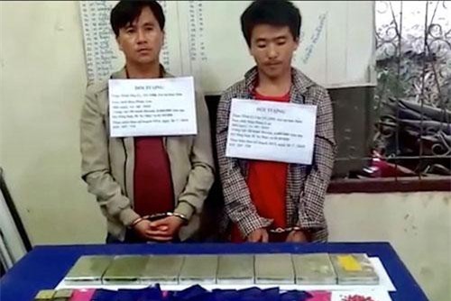 Thanh Hóa: Bắt 2 đối tượng vận chuyển lượng lớn ma túy qua biên giới