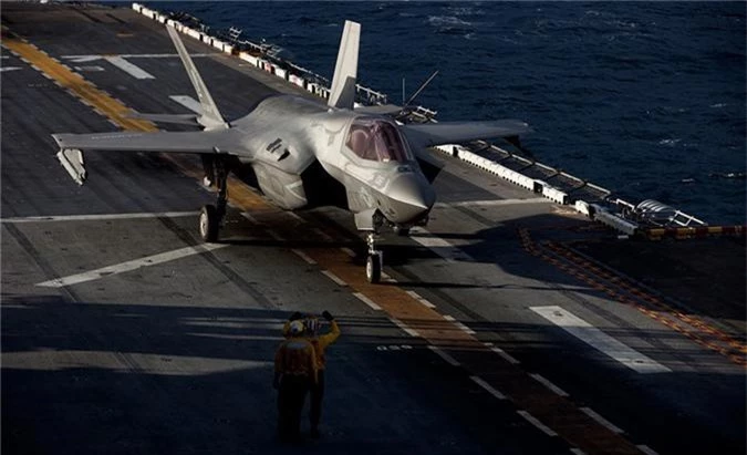 Ngo ngang thu nguoi My vua them vao may bay F-35-Hinh-6