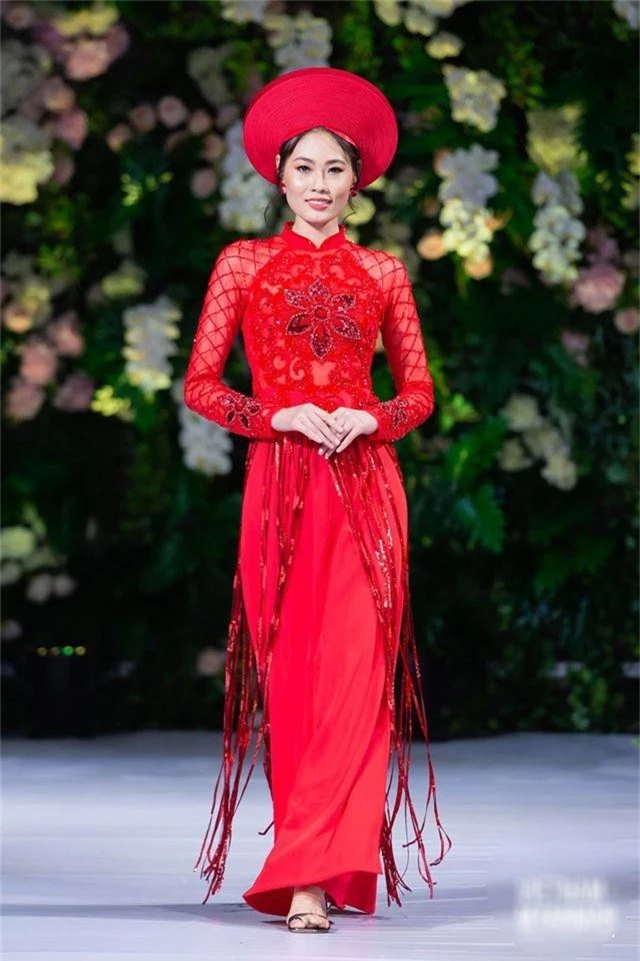Quán quân Mai Giang “tái xuất”, toả sáng trình diễn áo dài cùng Hoa hậu Myanmar - 3
