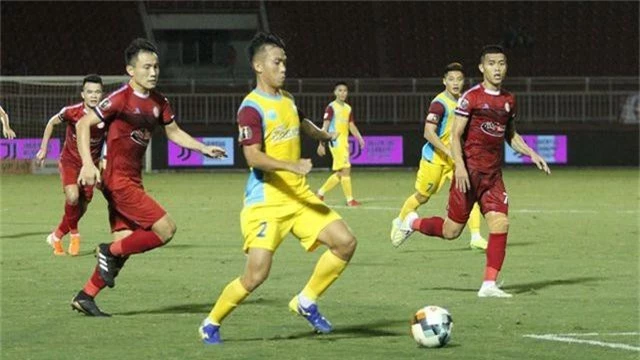 Vòng 21 V-League: Nóng bỏng cuộc chiến giành quyền trụ hạng - 2