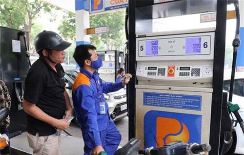 Giá xăng được dự báo tiếp tục giảm vào hôm nay