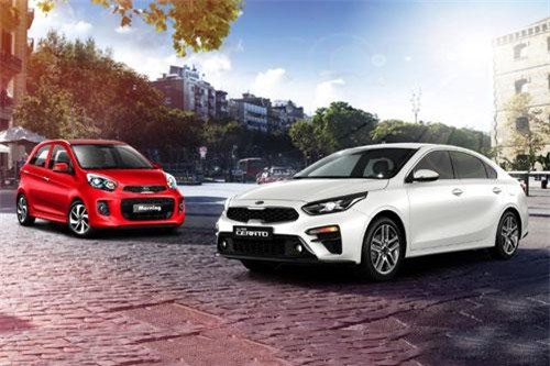 Loạt xe Kia giảm giá mạnh trong tháng 8