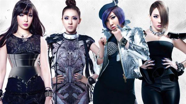 2NE1.