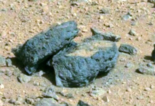 Xôn xao quan tài đá xuất hiện trên sao Hỏa?