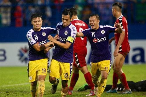 Quang Hải đá phạt ghi bàn, CLB Hà Nội đánh bại SHB Đà Nẵng