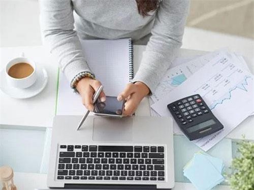 Câu đố toán học tuy đơn giản nhưng cũng có thể làm bạn 'bối rối'