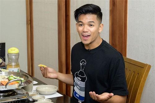 Trọng Hiếu: 'Cả trai và gái đều thích gửi ảnh nhạy cảm mời gọi tôi'