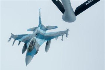 Tiêm kích F-16 sơn ngụy trang kiểu Nga. Nguồn ảnh: Eielson
