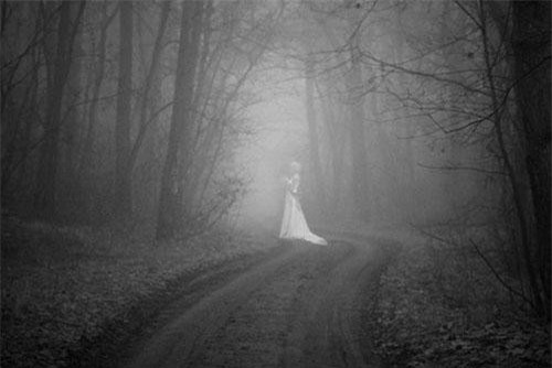 'Lạnh gáy' hồn ma Quý bà trắng khiến loạt người chết oan