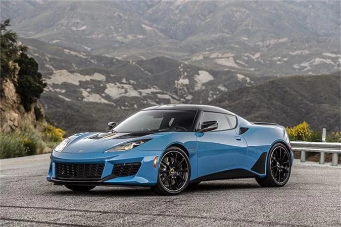 Hiện tại, Mẫu xe Lotus Evora GT mới.